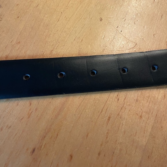 Men's Black (inside brown)Leather Belt silver belt buckle
length 38” - Picture 5 of 10